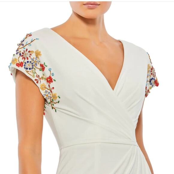 IEENA for Mac Duggal Dresses & Skirts - NWT Ieena Mac Duggal Jersey Wrap Gown Women's Size 6 Embellished Sleeve White